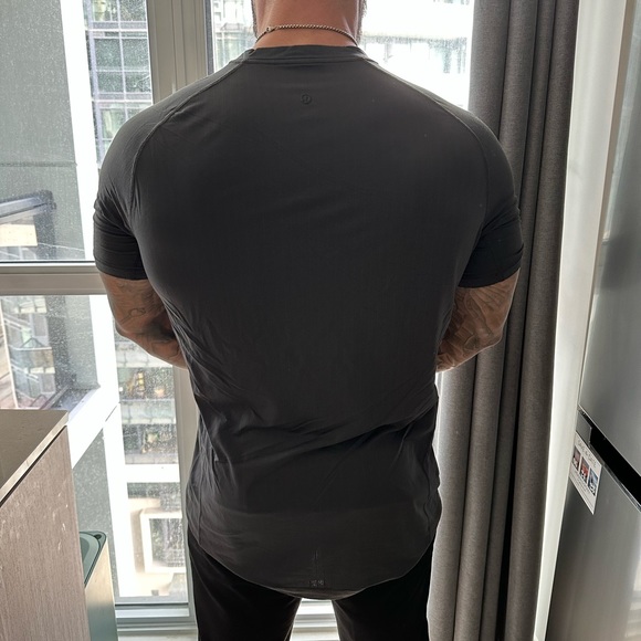 Perfect Condition Dark Grey Lululemon - Picture 2 of 3